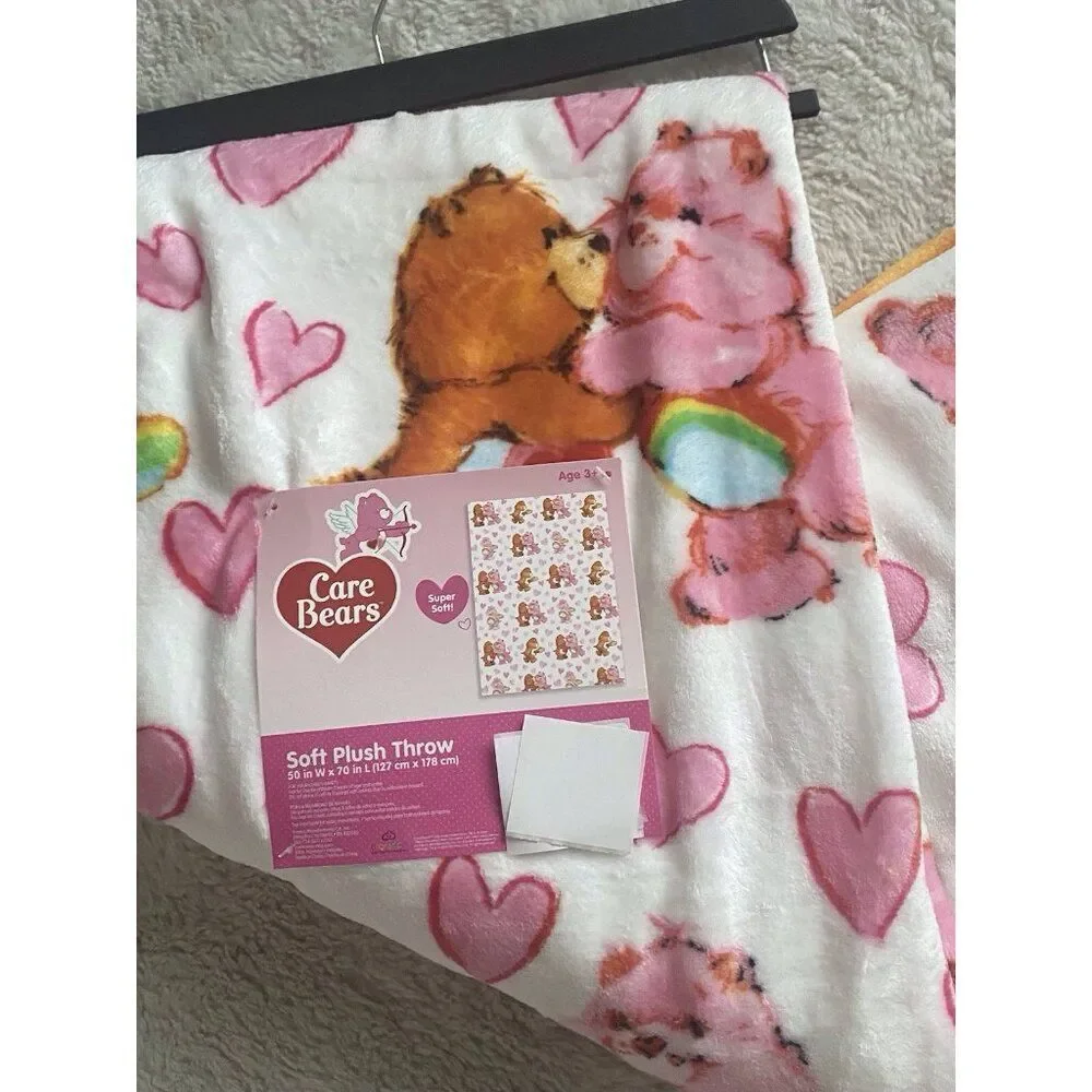 Care Bears Soft Plush Throw Blanket 50 X 70” Kisses Hearts Love‎ Valentines NEW